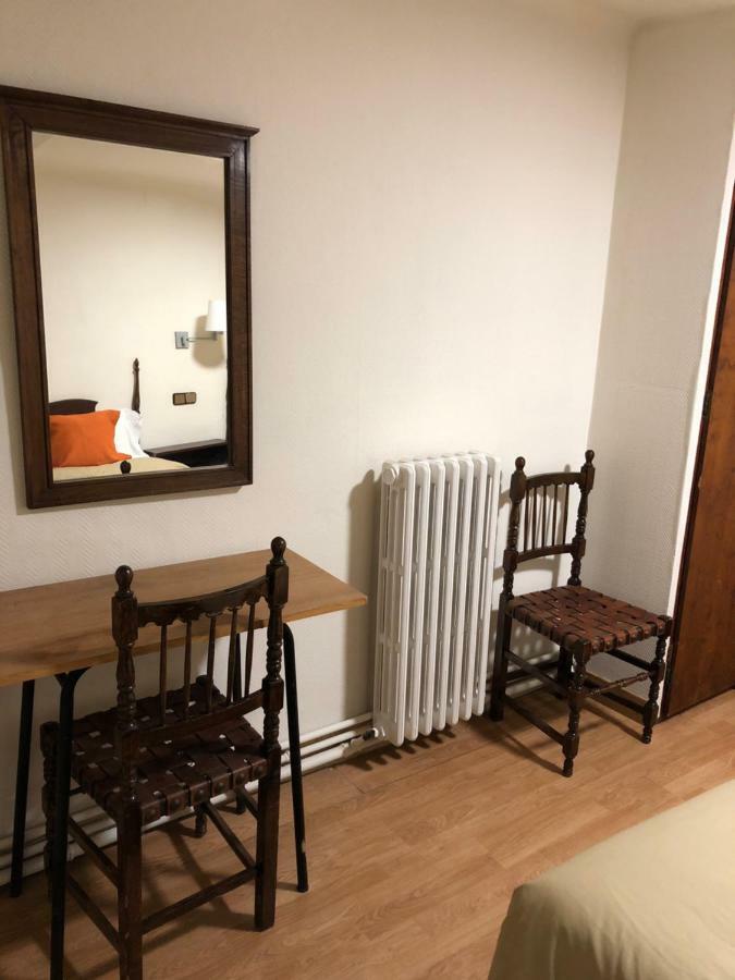 Hostal Di Verena Puigcerdà Kültér fotó